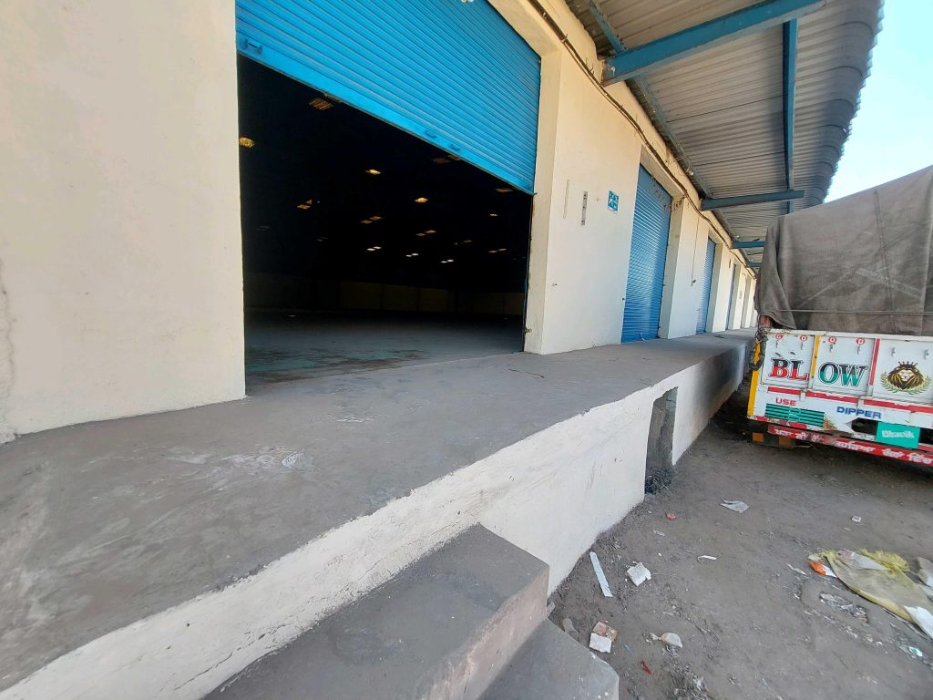 30,000 Sqft Warehouse for Rent in Mumbai