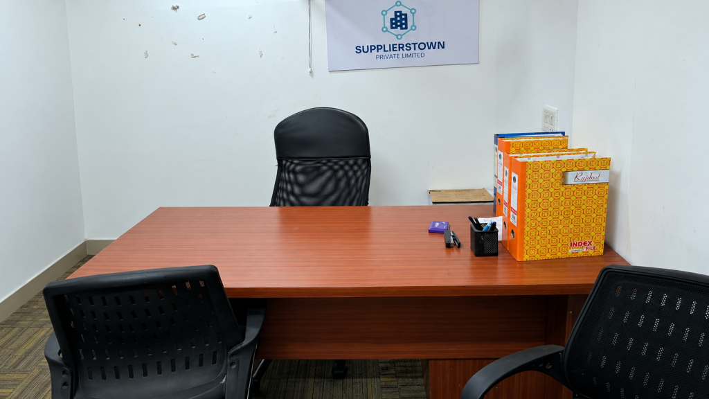 450 Sq Ft Office Space for Rent in Noida Sector 63 - Image 2